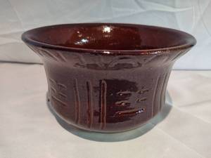 lot 4 image: Vintage ROSEVILLE Ransbottom USA Brown Pottery PlanterBowl