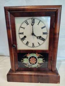lot 26 image: New Haven Cottage Clock - 1 Day Strike