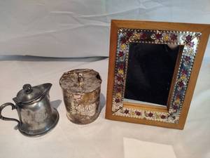 lot 44 image: Vintage Silver-Plated Sugar Canister & Creamer