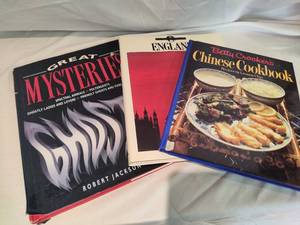 lot 80 image: Asst BooksCookbook