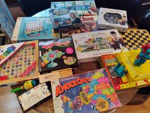 lot 86 image: Lot of Assorted Games
