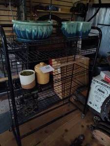 lot 107 image: Wire Shelf on Wheels