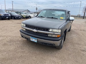 lot 14 image: 1999 Chevrolet Silverado 1500