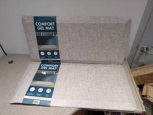 lot 38 image: NEW SET OF 2 COMFORT GEL MATS