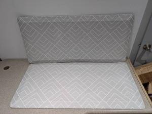 lot 41 image: 2 COMFORT GEL MATS