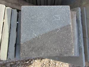 lot 9 image: PATTERNED NEW YORK BLUESTONE