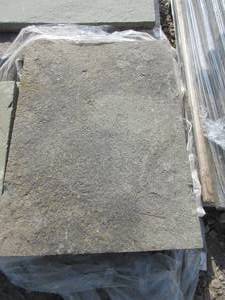 lot 21 image: PATTERNED NEW YORK BLUESTONE