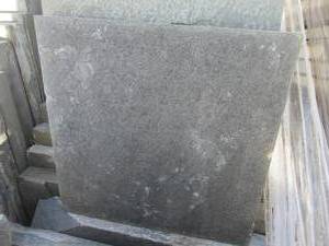 lot 32 image: PATTERNED NEW YORK BLUE STONE