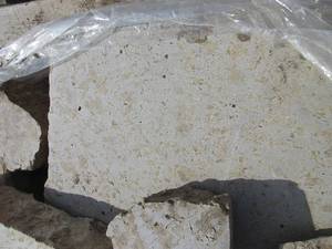 lot 103 image: KASOTA LIMESTONE OUTCROPPINGS