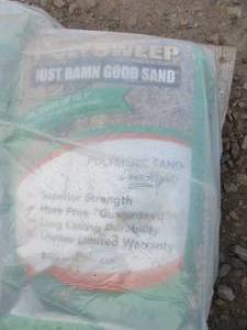 lot 137 image: BAGS OF UNOPENED POLYSWEEP