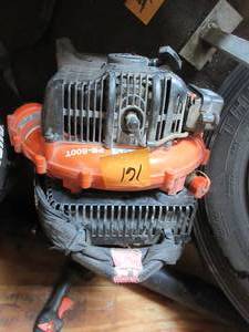 lot 161 image: ECHO LEAF BLOWER
