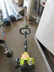 lot 165 image: RYOBI WEED WHIP