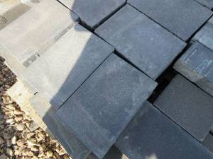 lot 81 image: CONCRETE PAVERS