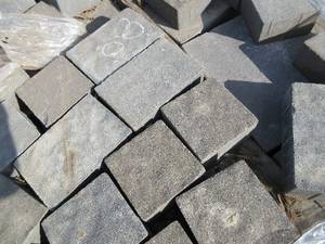 lot 80 image: CONCRETE PAVERS