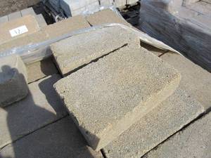 lot 71 image: CONCRETE PAVERS