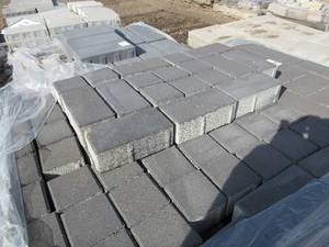 lot 67 image: CONCRETE PAVERS