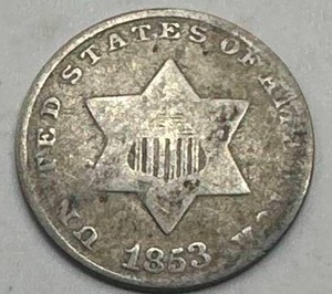 lot 8 image: 1864 Silver 3 Cent Trime