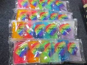 lot 32 image: 4- 5 pc Pride Small Reusable Gel pa...