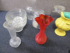 lot 146 image: Glassware & Misc...