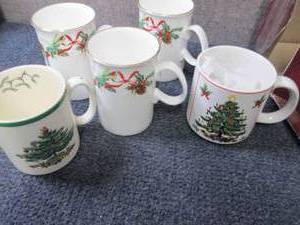lot 152 image: Assorted Christmas Mugs...