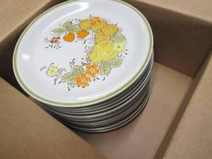 lot 154 image: 15- 10.5 inch Stoneware Plates...