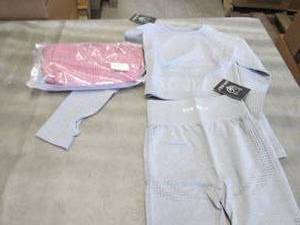 lot 233 image: 2 Ladies Small GymWolf Yoga Sets NW...