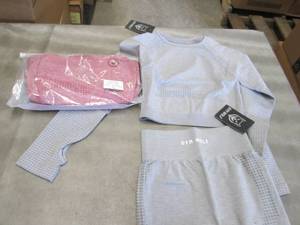 lot 236 image: 2 Ladies Small GymWolf Yoga Sets NW...