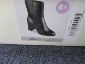 lot 256 image: Size 6.5 A New Day Janelle Boots NI...