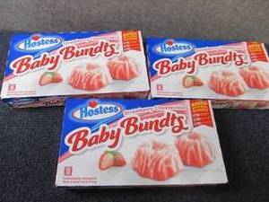 lot 281 image: 3- 10 oz Hostess Strawberry Cheesec...