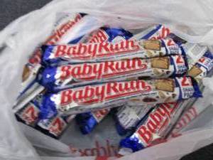 lot 393 image: 12- 3.3 oz Baby Ruth Bars...