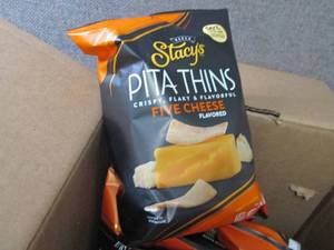 lot 449 image: 8- 6.75 oz Stacys Five Cheese Pita...