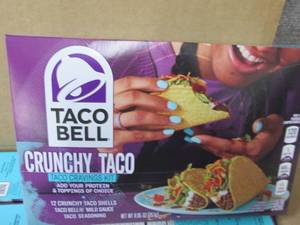 lot 462 image: 6- 8.85 oz Taco Bell Crunchy Taco C...