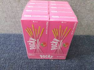 lot 469 image: Pocky Cream Covered Biscuit Sticks ...