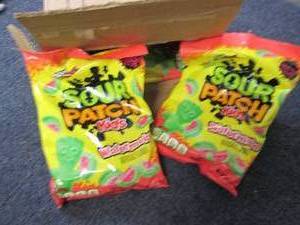 lot 490 image: 12- 8 oz Sour Patch Kids Watermelon...