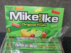 lot 495 image: 12- 5 oz Mike & Ike Original Fruits...