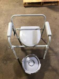 lot 14 image: BUCKET BOSS Bucketeer 5 Gal. Bucket Tool Storage Organizer   Customer Returns See Pictures