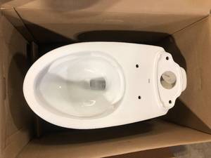 lot 28 image: Toilet Customer Returns See Pictures