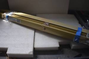 lot 19 image: Window Shades