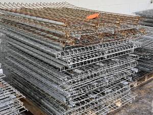 lot 564 image: Lot of (24) Pallet Racking Wire Grate Shelving - 58x46