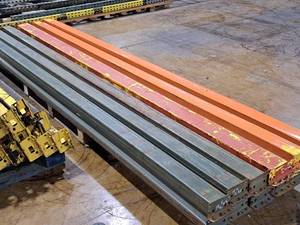 lot 581 image: Lot of (12) 12 Pallet Racking Cross Beams