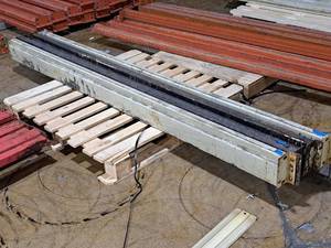 lot 583 image: Lot of (4) 8 Pallet Racking Cross Beams