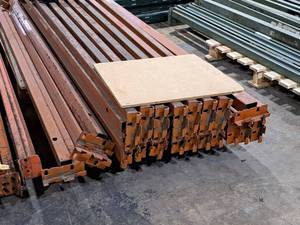 lot 593 image: Lot of (21) 8 Pallet Racking Cross Beams