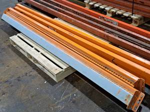 lot 1063 image: Lot of (4) 99 Pallet Racking Cross Beams