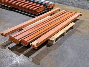 lot 1067 image: Lot of (5) 92 Pallet Racking Cross Beams