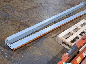 lot 1068A image: Lot of (2) 105 Pallet Racking Cross Beams