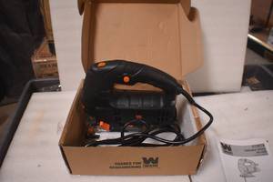 lot 40 image: WEN 33606 6.6-Amp Variable Speed Orbital Jig Saw with Laser and LED Light