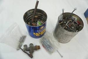 lot 55 image: Hardware Lot