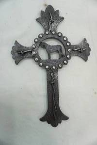 lot 115 image: Decorative Cross. 1x8