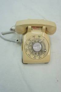 lot 142 image: vintage rotary phone