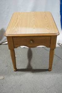 lot 207 image: Side Table with drawer